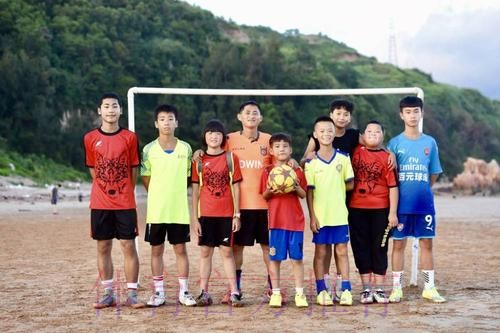 新华社：我为球狂丨足球与海：福建霞浦“长风少年”背后